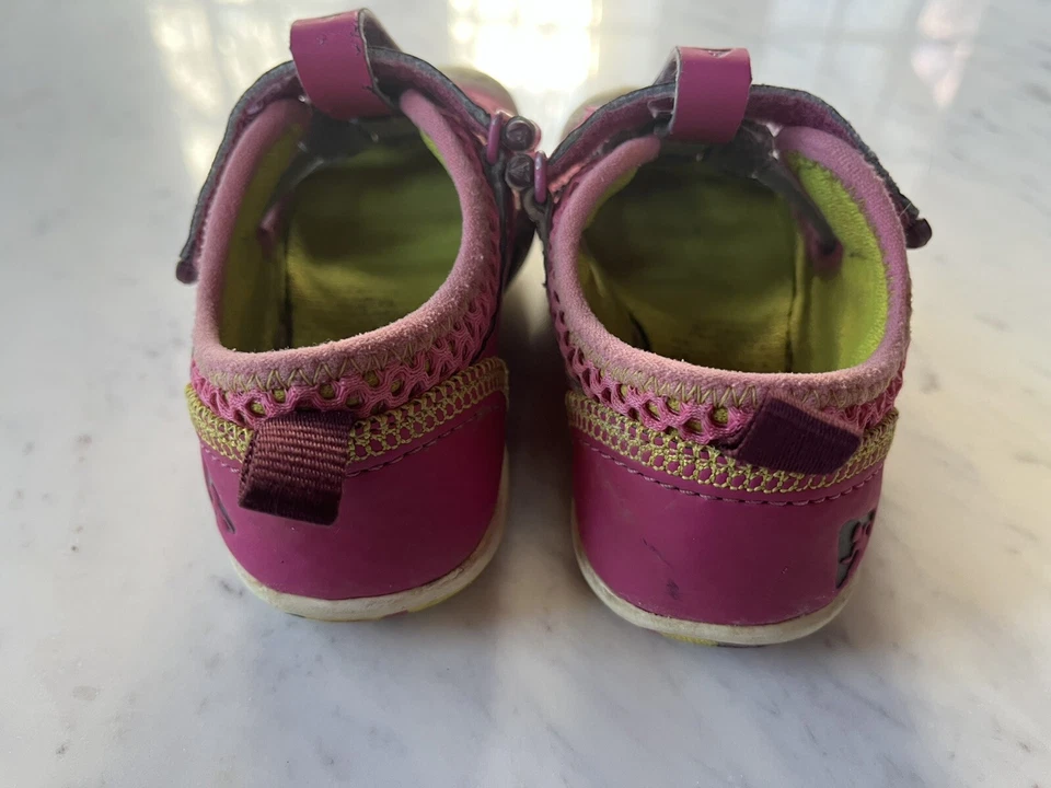 Sandalia de zapato Plae Sam 2.0 rosa para niñas - talla 9 para niños pequeños Foto 4 de 4