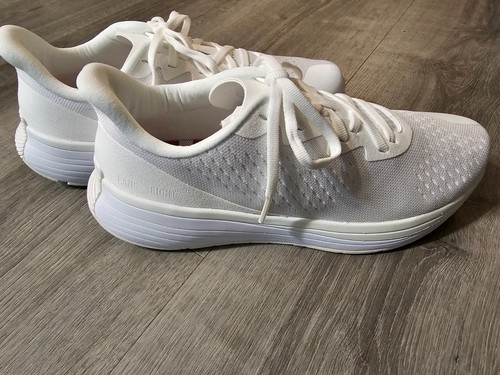 NEW Lane-Eight The Relay Trainer Running Shoes Knit White Womens 8 - Picture 2 of 7