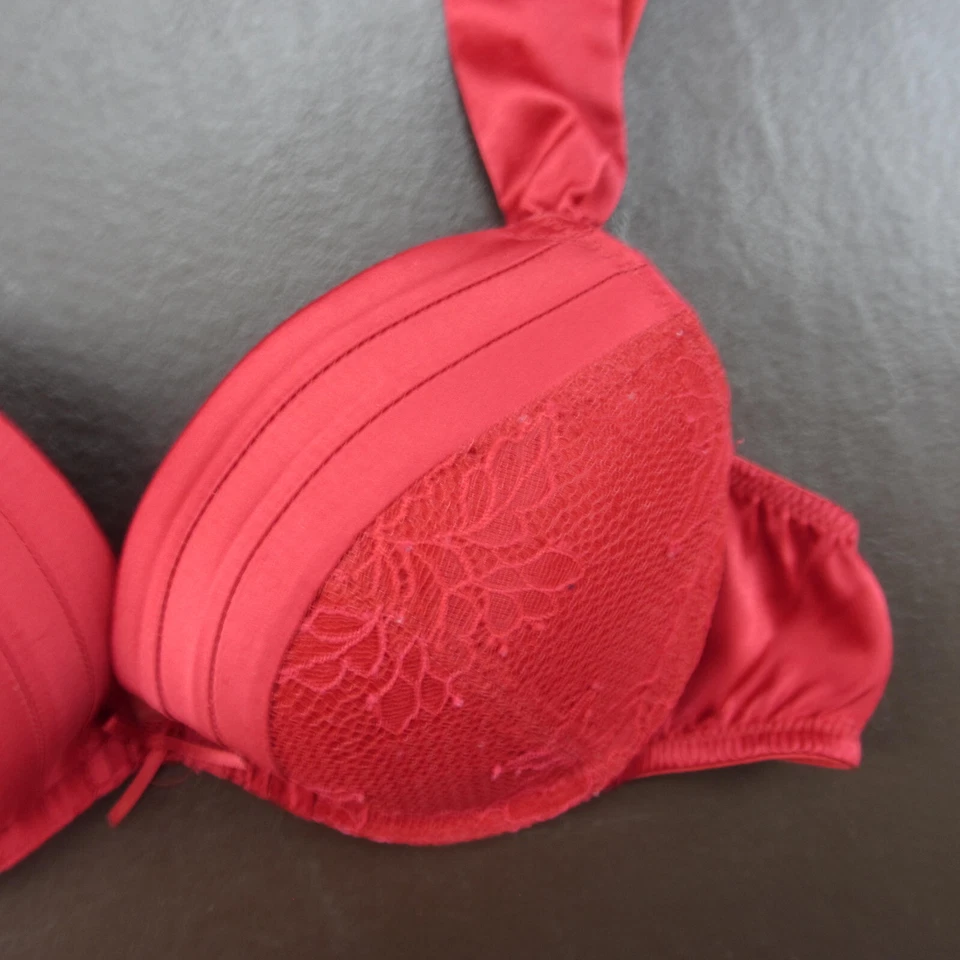 Бюстгальтер Gilligan & O'Malley 36B красный с подкладкой на косточках регулируемая застежка сзади - Изображение 4 из 4