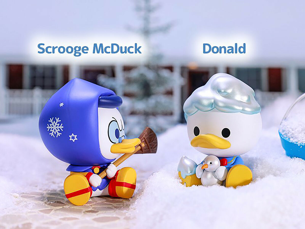 Pop Mart Disney Mickey Friends Winter * You Pick A Figure Pop Mart Disney Mickey Friends Winter * You Pick A Figure