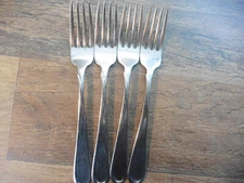 Oneida SOAR Stainless Flatware YOUR CHOICE Lot of 4 Dinner Fork Salad Teaspoon