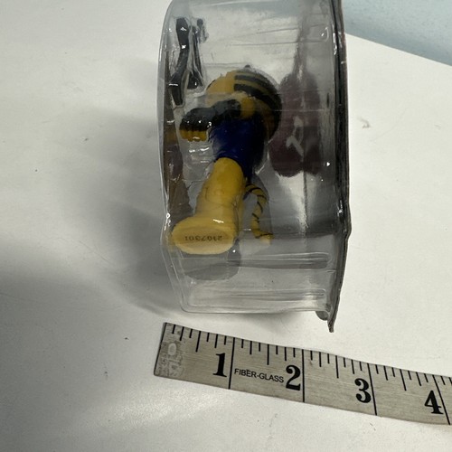 Piggy Tigry Action Figure (Series 1) with Exclusive DLC Code 3.5" Sealed Tiger - Picture 13 of 16