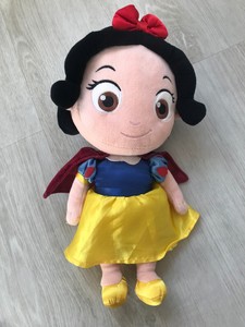 snow white toddler doll disney store