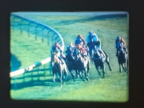ITS RACE TIME - RACE NIGHT INTRO 16MM COLOUR SOUND 100FT CINE FILM - Picture 8 of 14