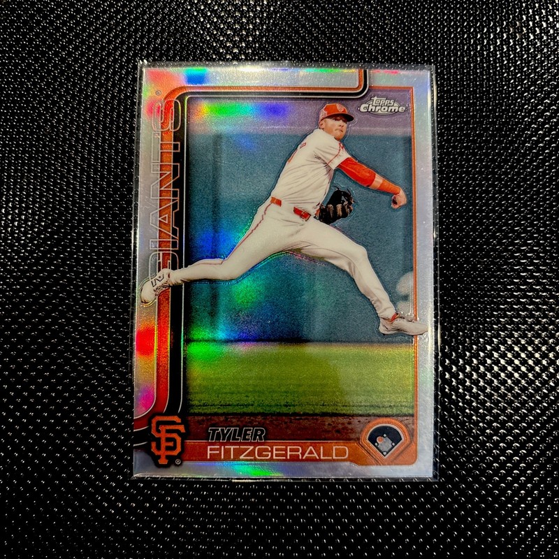 2025 Topps Chrome Tyler Fitzgerald Refractor #30 Giants