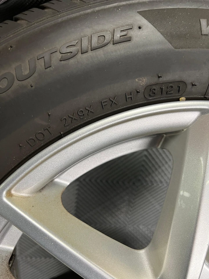 VW Audi Skoda Octavia Winterräder 205/60 R16 Winterreifen 7mm Dot 3121 ❄️ - Bild 4 von 4