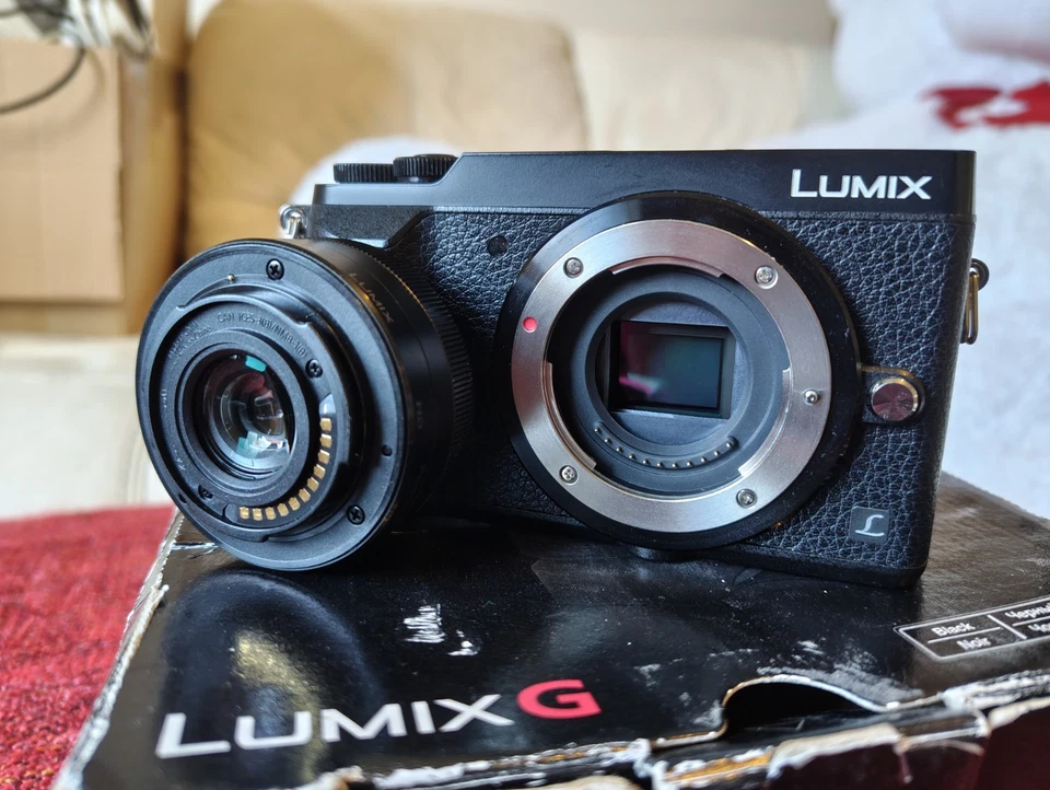Panasonic Lumix GX80 / 85 Mirrorless 4K 16MP Digital Camera + 3 LENS, BAG, SD, photo 3 of 5