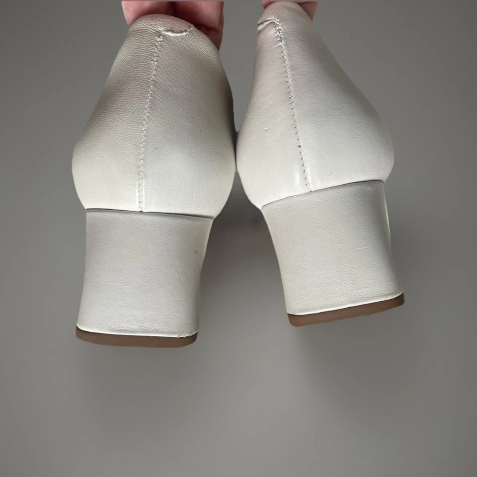 Zapatos de tacón grueso blancos Barneys New York para mujer, talla 11B Foto 4 de 4