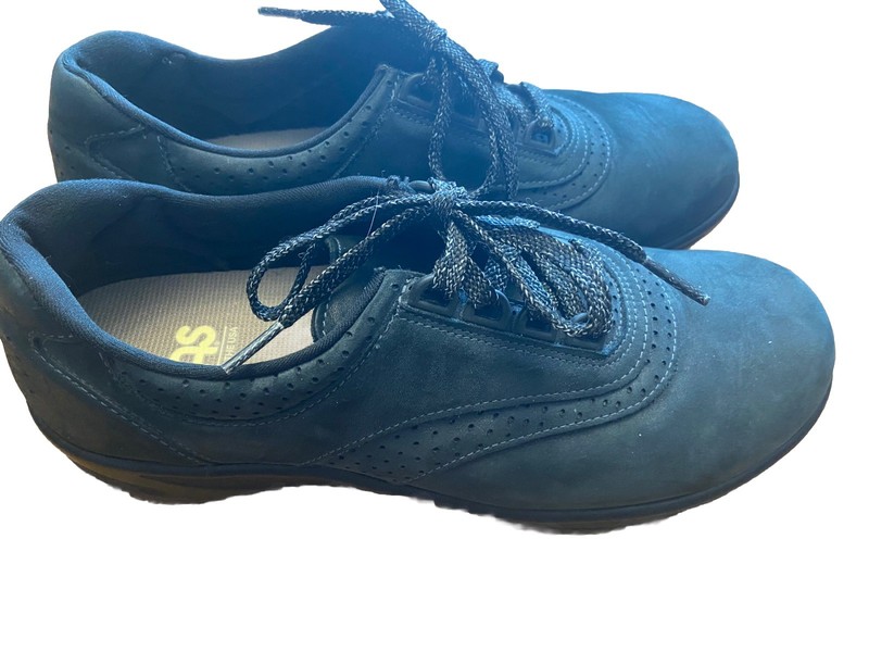 SAS Walk Easy Nero Sueded Black Leather Women’s 8 Lace Up Comfort Walking Shoes