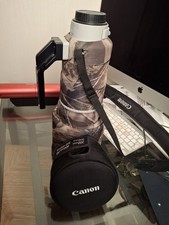 Canon EF 300mm f/2.8 II EF IS L USM Lens mint condition. 