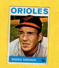 Top 10 Brooks Robinson Cards to Collect 18