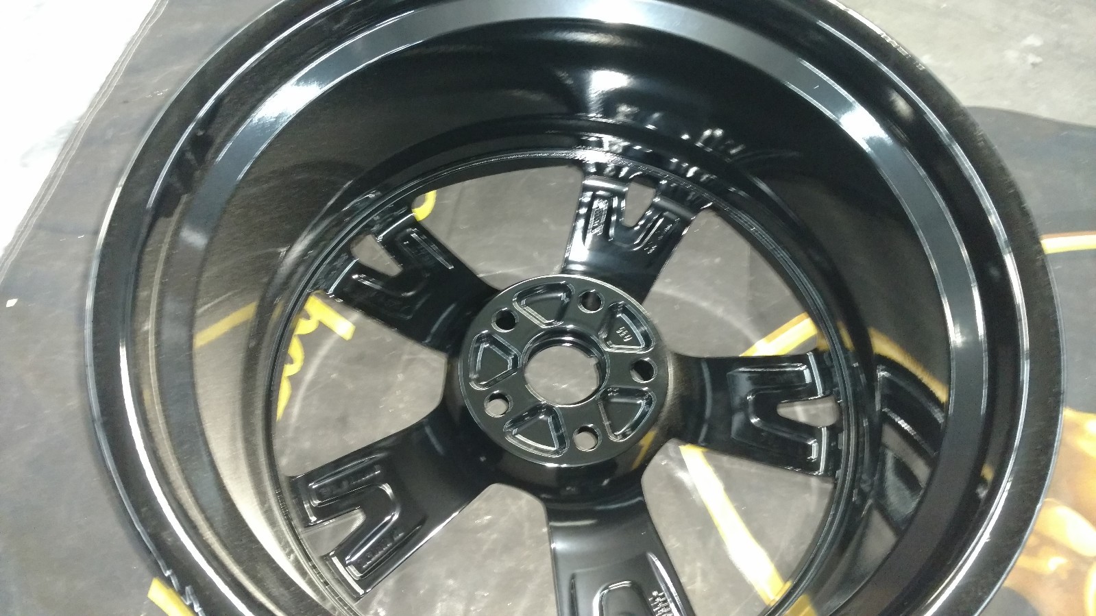 LAMBORGHINI GALLARDO CALLISTO FRONT WHEEL RIM OEM 400601025P