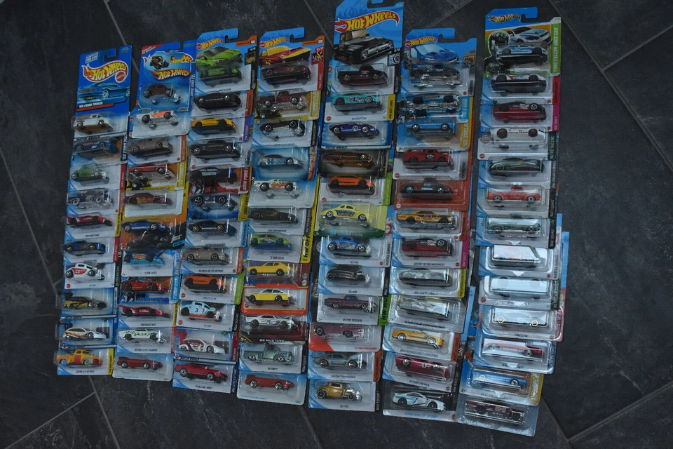 Hot Wheels Ford Multi list Take your pick Escort Anglia Focus *Updated Oct 2024* - Image 3 of 4