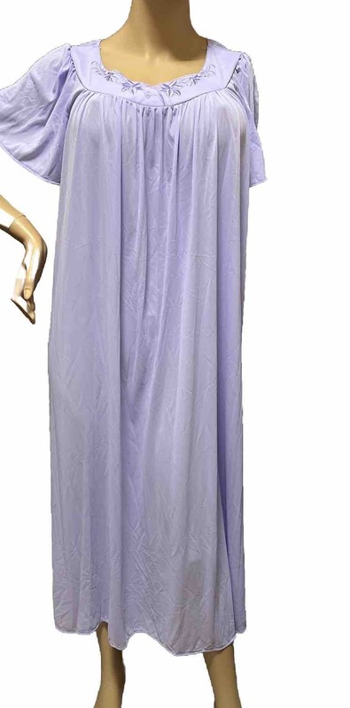 Miss Elaine Nightgown Small S Nylon Tricot Cap Sleeves  long Light Purple