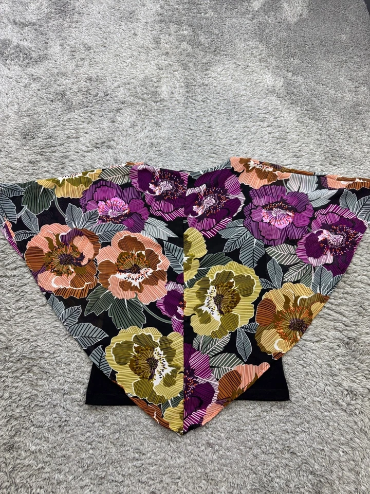 Blusa tropical floral vibrante acuarela acuarela pequeña de seda August para mujer Foto 2 de 4