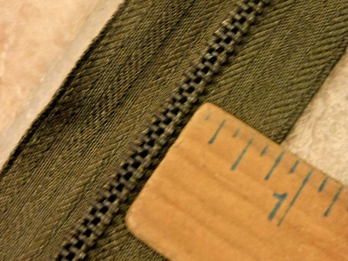 GENERAL 8" Vintage CLOSED END TRUE Military USA #1 O-Shaped Metal ZIPPER Green - Picture 9 of 9