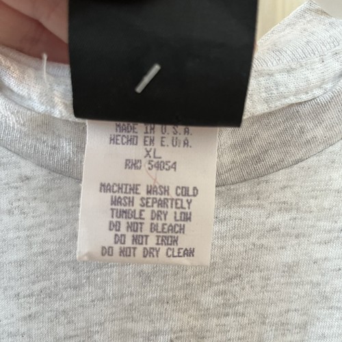 VTG B Ware Risk Everything The Risk Is The Rush Graphic Tee Y2K USA Boys XL TAGS - Picture 9 of 15