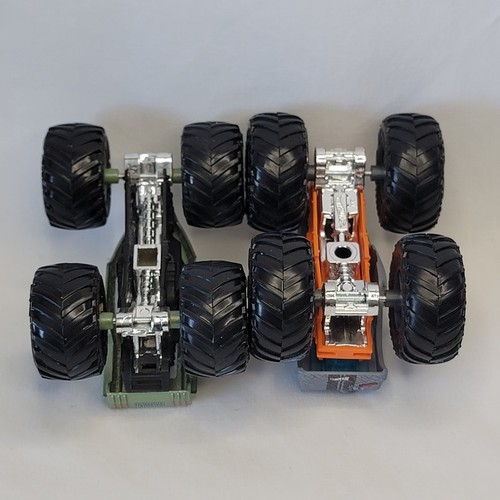 1/64 Hot Wheels Monster Jam Mutt, Taxi, Max D, Haul Y'all, Soldier, Avenger - Picture 17 of 17