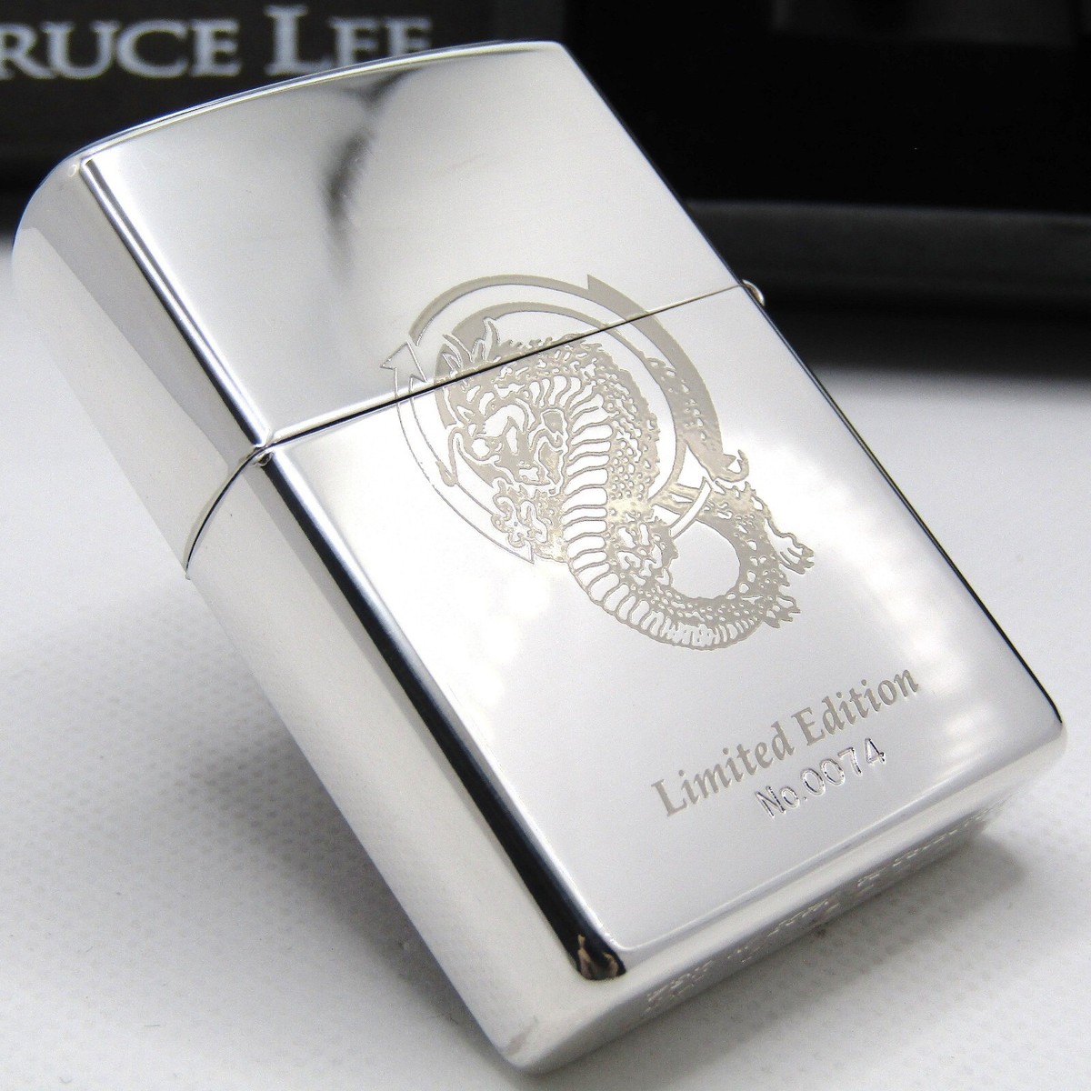 Bruce Lee Legend of the Dragon 1940-1973 Limited Zippo Oil Lighter