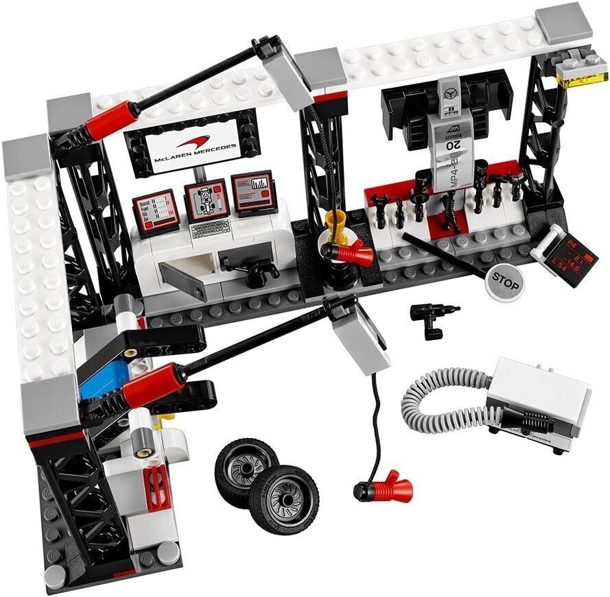 Lego Speed Champions 75911 Mclaren Mercedes Pit Stop In 2015 Lego Speed Champions 75911 Mclaren Mercedes Pit Stop In 2015