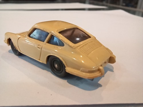 COCHE DEPORTIVO VINTAGE WIKING BEIGE PORSCHE CARRERA 911 16 1/87 HO ALEMANIA - Imagen 3 de 21