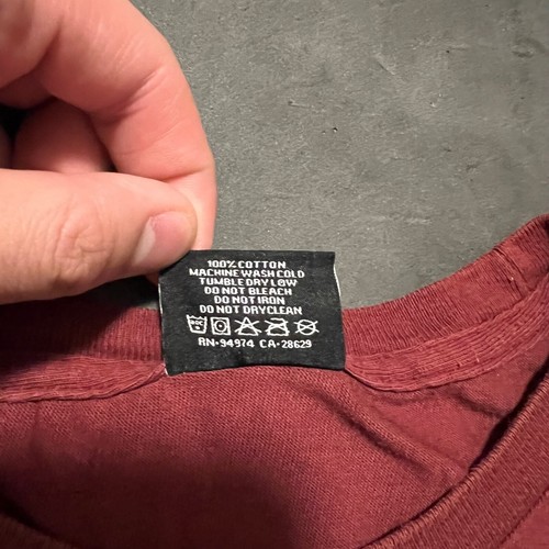 Men’s Stussy Spellout Logo Graphic Tee Short Sleeve T-Shirt Burgundy Red L Large - Bild 5 von 9