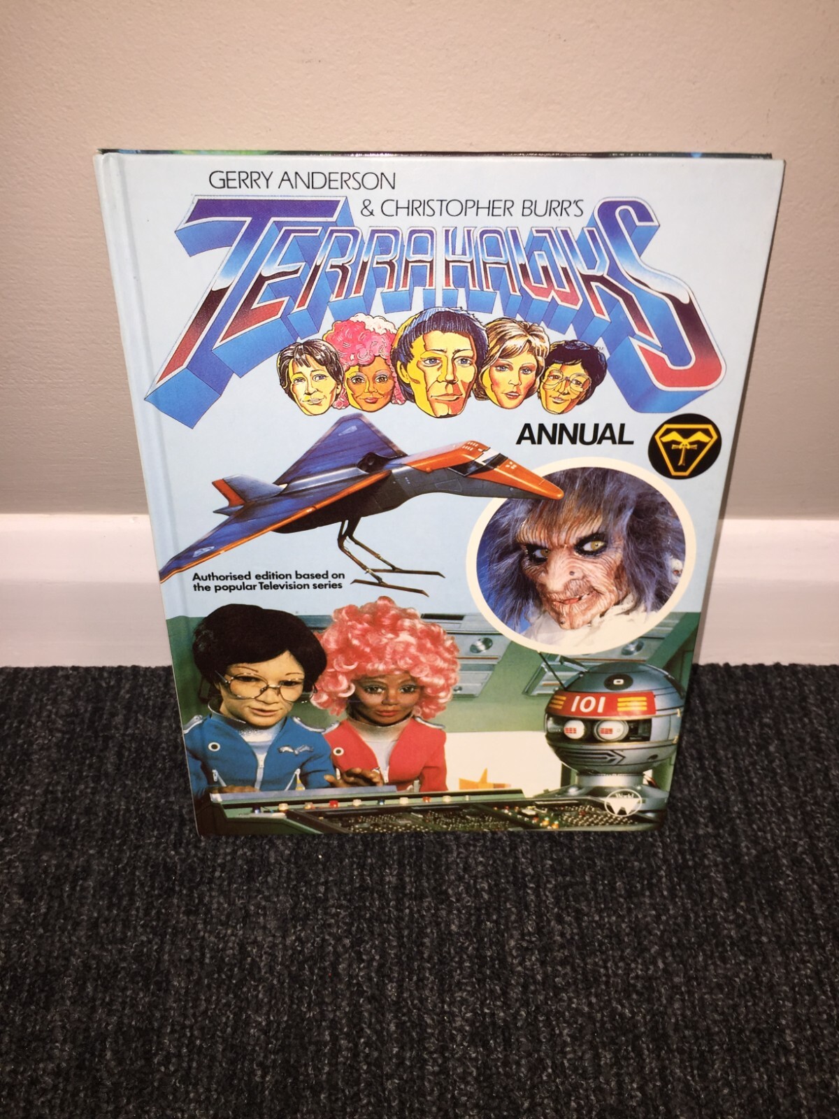 Gerry Anderson & Christopher Burrs TERRAHAWKS ANNUAL (1984) Good Condition