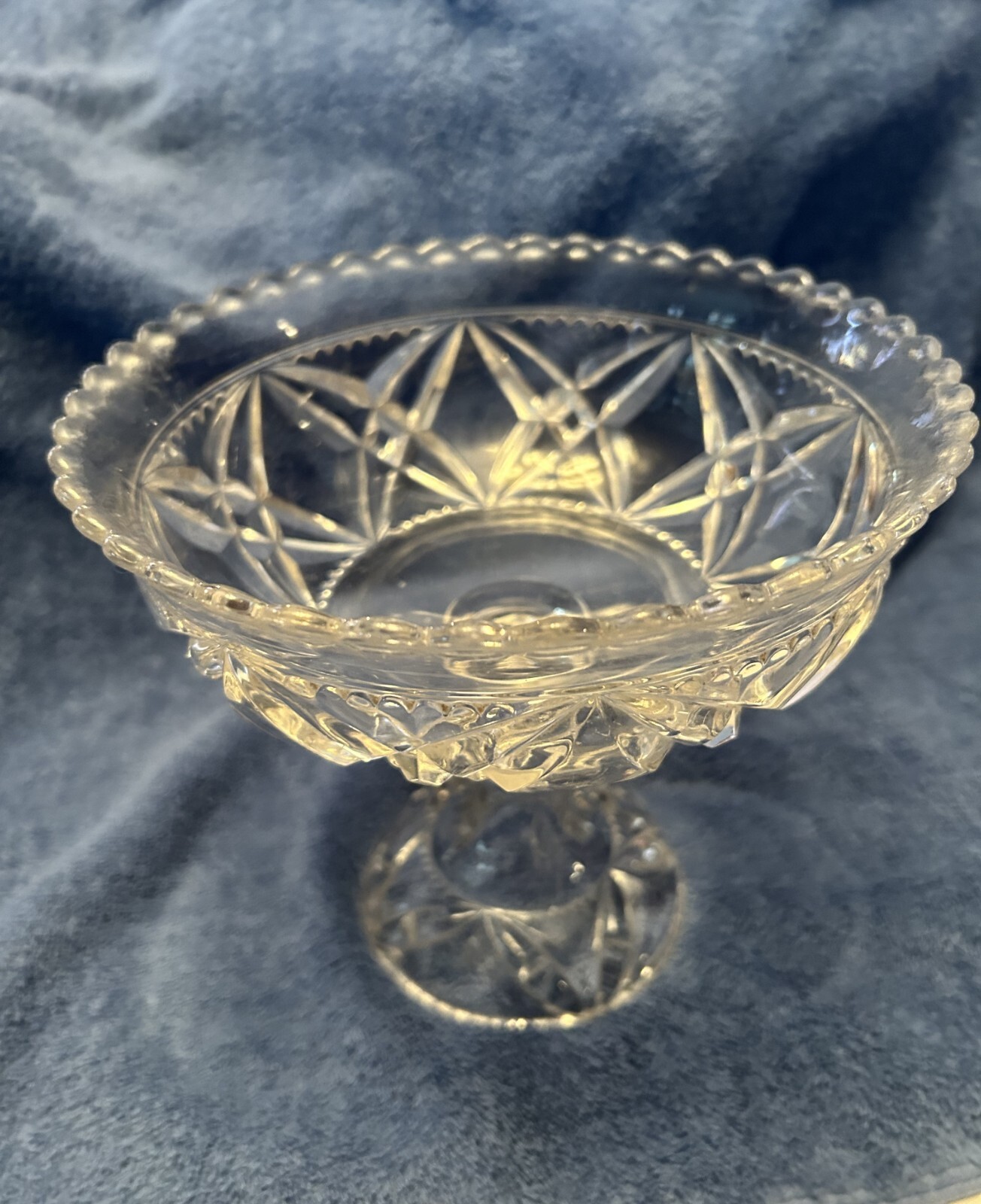 Vintage Clear Cut Glass Scalloped Edge Fruit Bowl No Cracks or Chips