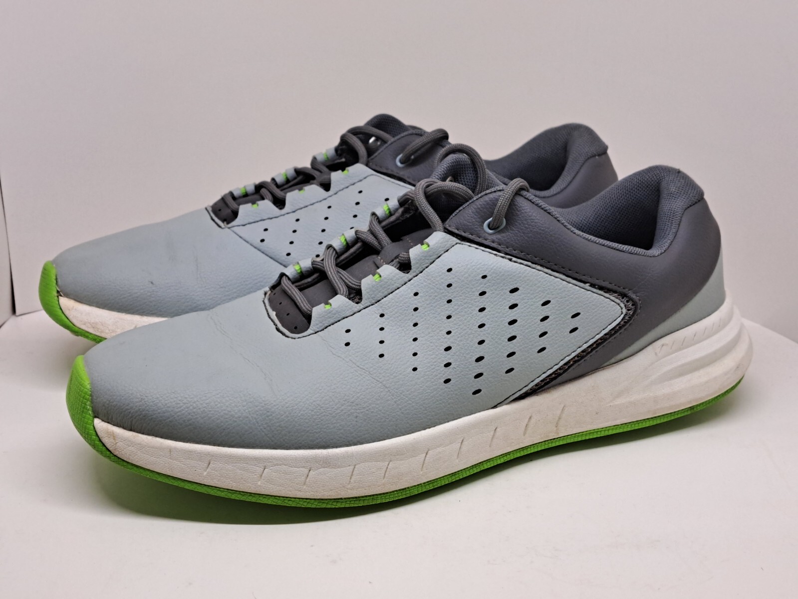 WALTER HAGEN Men's Ortholite Spikeless Golf Shoes Size 10 eBay