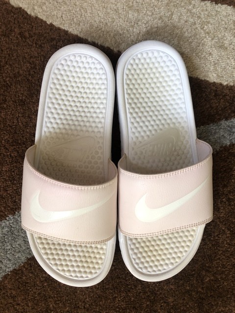 nike benassi solarsoft slide women's pink