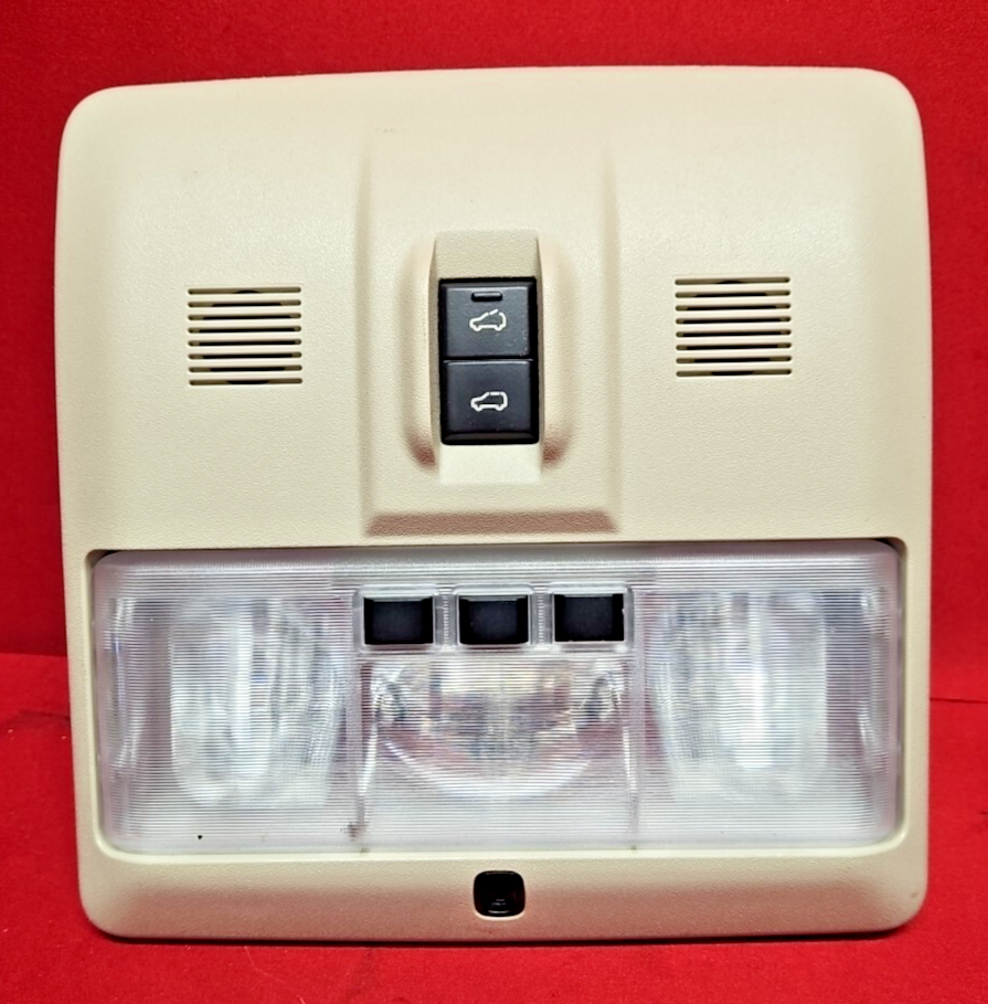 2006-2013 Land Rover Range Rover Sport Beige Dome Light LR030772 Map Console Roof Light