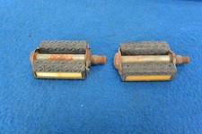 Vintage Schwinn approved Pedals Stingray SLIK CHIK Fair Lady Hollywood