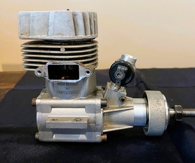 VINTAGE Super Tigre 3000, Large scale Nitro Engine, Made in Italy w/muffler