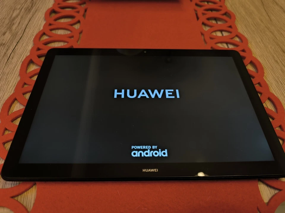 Tablet Huawei MediaPad T5 - 10.1” - WiFi - 32GB - Nero - Immagine 3 di 4