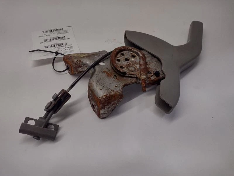 Chrysler Sebring 2008 08 palanca de freno de emergencia Foto 3 de 4