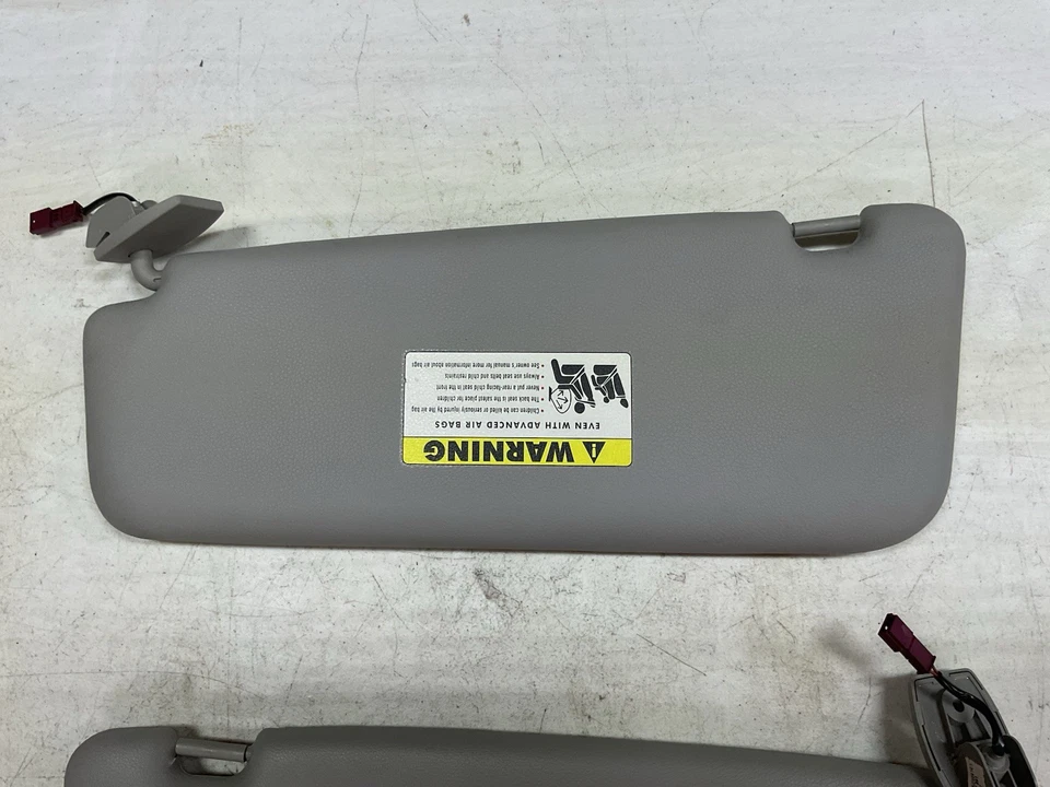 Parasol gris para conductor/pasajero BMW 528i 2008-2010 OEM Foto 3 de 4