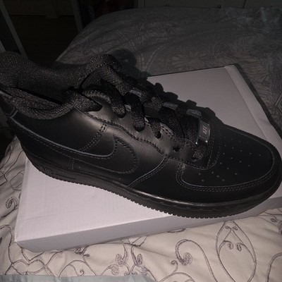 Size 5.5 (GS) - Nike Air Force 1 LE Low Triple Black