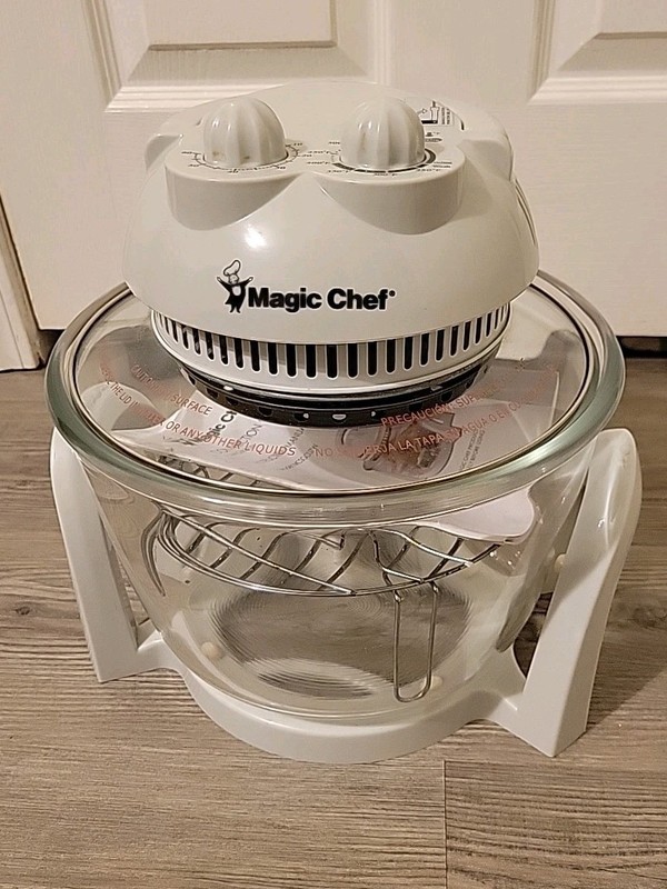 Magic Chef Glass Bowl Convection Oven (Model: MCSGC07W) EUC! CHEAP SHIPPING!!