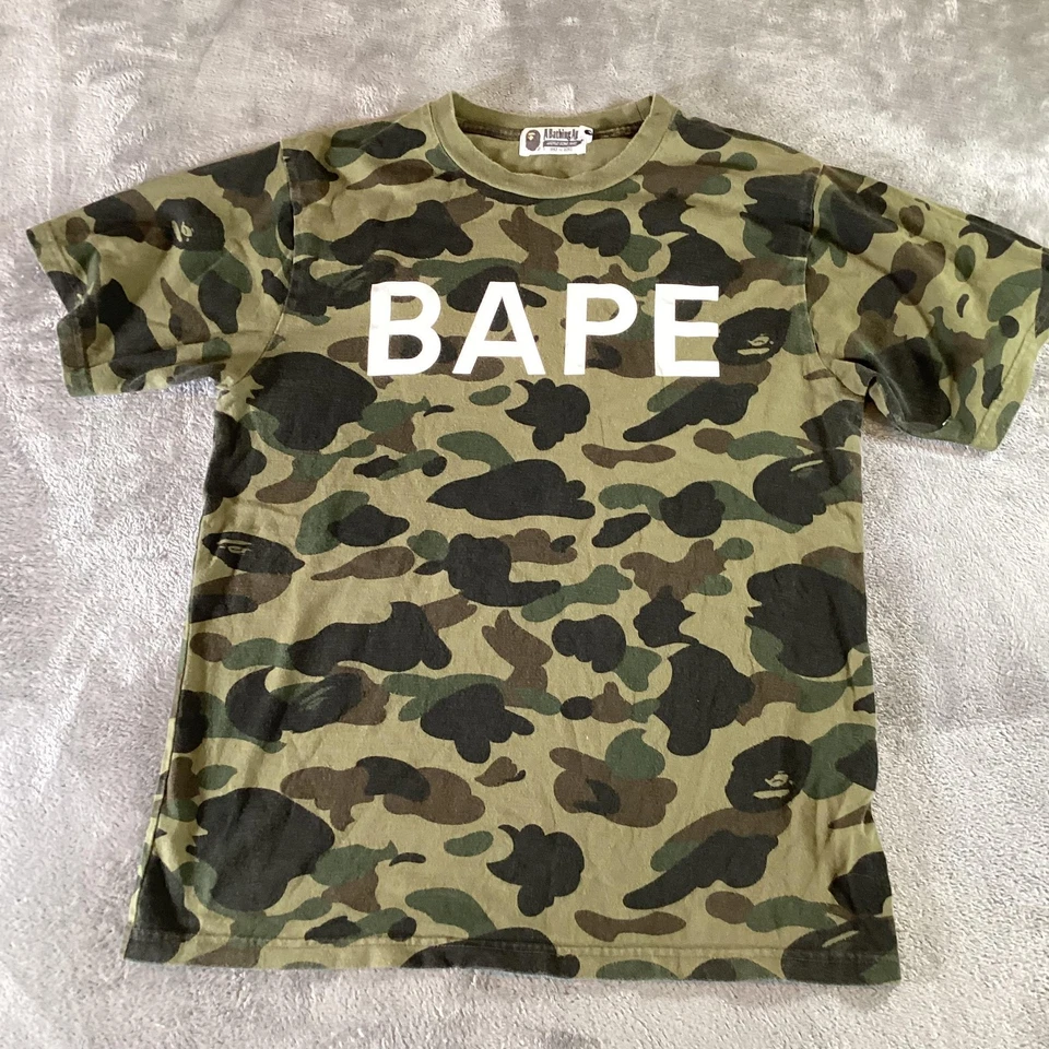 BAPE Shirt Mens Medium Green Camo Big BAPE Logo A Bathing Ape Streetwear - Image 2 of 4