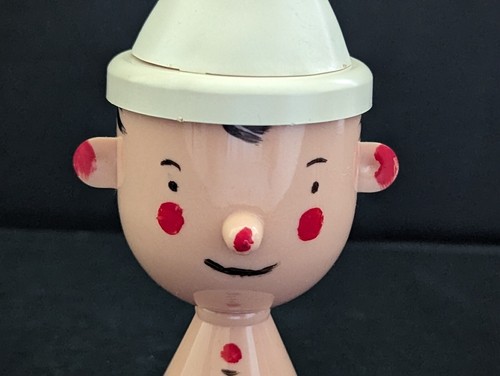 Vintage Pixie Salt & Pepper Shakers Set Atomic Era Plastic 1950's - Picture 6 of 8