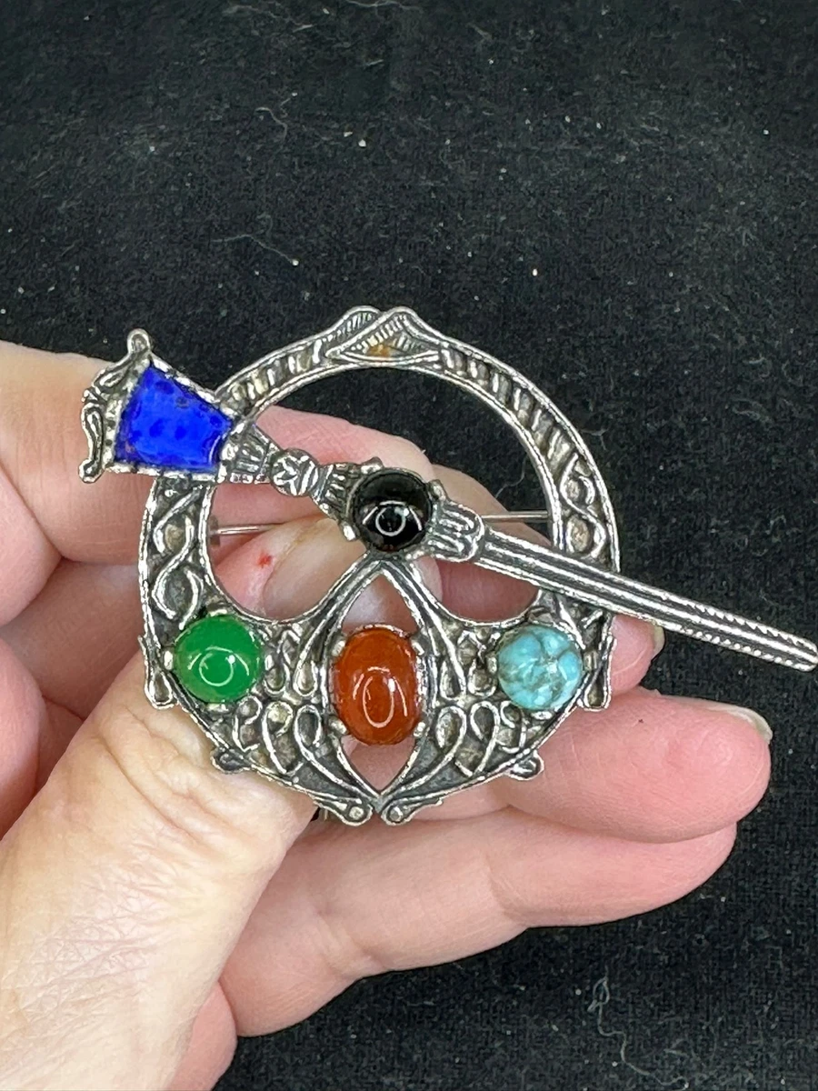 Miracle brooch deals