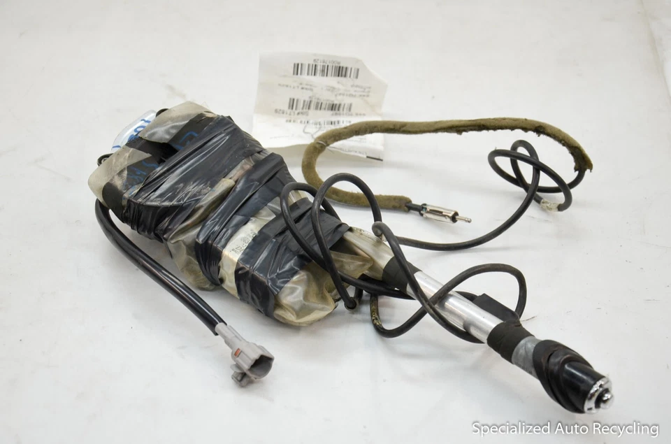 1997 TOYOTA 4RUNNER PARA-LAMA DIANTEIRO ANTENA DE RÁDIO ELÉTRICA FABRICANTE DE EQUIPAMENTO ORIGINAL - Imagem 4 de 4