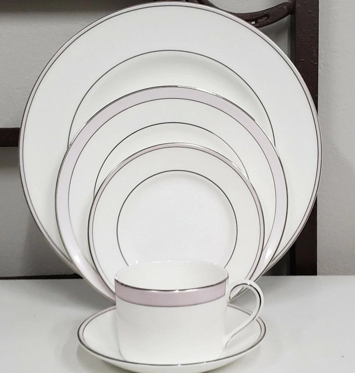 Vera Wang for Wedgwood PINK DUCHESSE 5Pc Set BRAND NEW Never Used