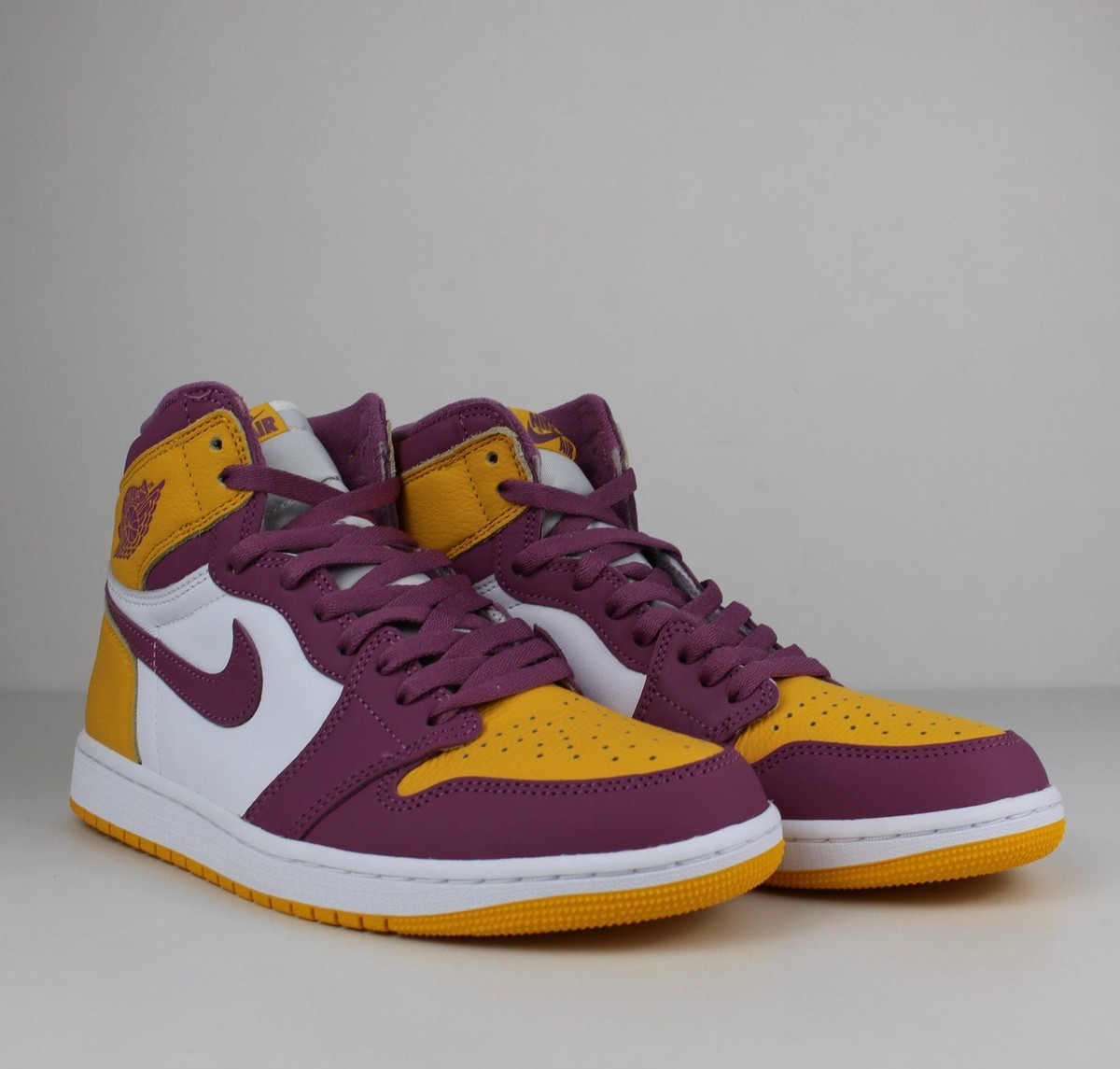 靴 NIKE AIRJORDAN1 RETROHIGH OG Brotherhood Nike Air Jordan 1 Retro High OG Brotherhood Size 4-11 Gold