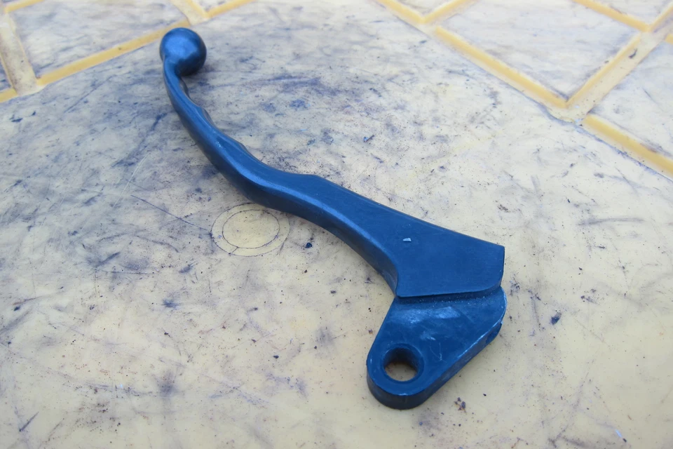 Yamaha Virago 700 XV700 1986 OEM manillar izquierdo clip palanca de embrague Foto 3 de 4