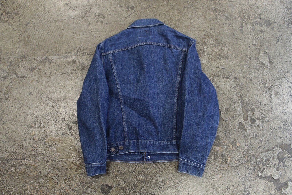 Vintage Levi's Jean Jacket Made in Canada Sz 40 70506-0216