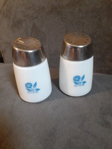 Vintage Milk Glass Salt and Pepper Shakers  Starline Morning Glory #902
