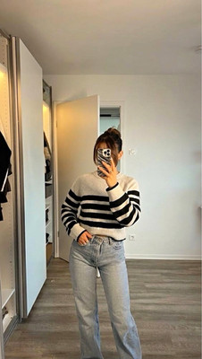 H&M Damen Pullover grau/schwarz gestreift, Größe M, Strick, Langarm, Rundhals