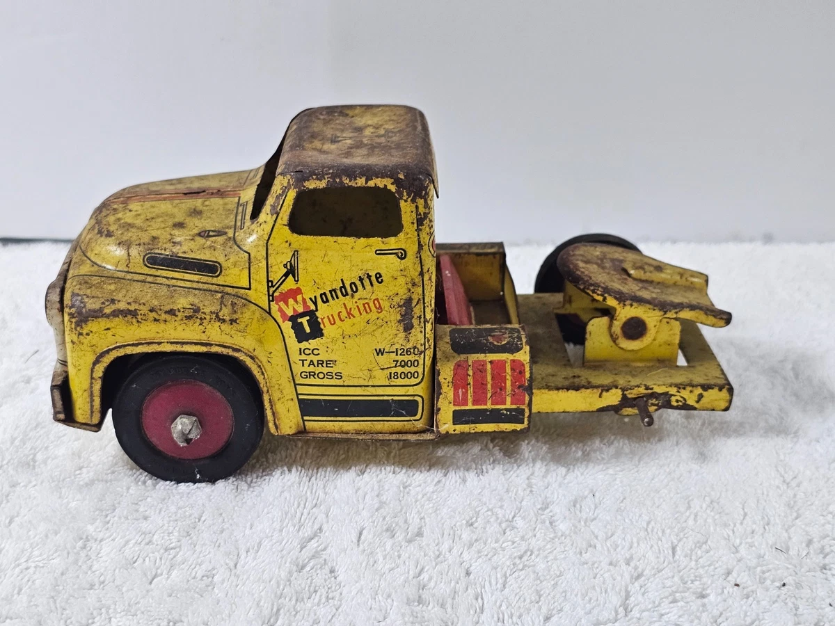 Tin 1950 Year of Manufacture Vintage Manufacture Diecast Trucks