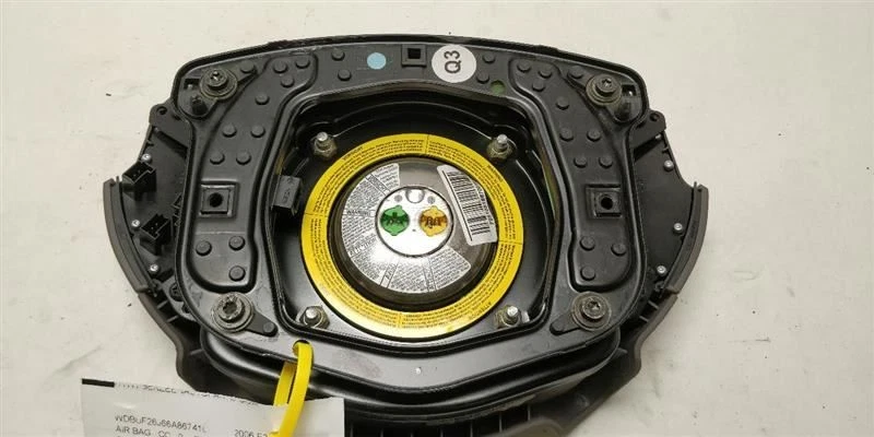 DRIVER WHEEL AIR BAG 2004-2008 MERCEDES-BENZ E320 Foto 3 de 4